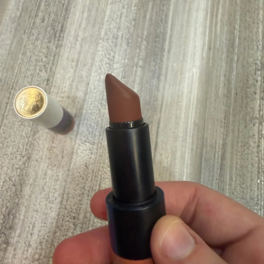 Hermes lipstick duo: rouge nappa and rouge abysse - Picture 4 of 5